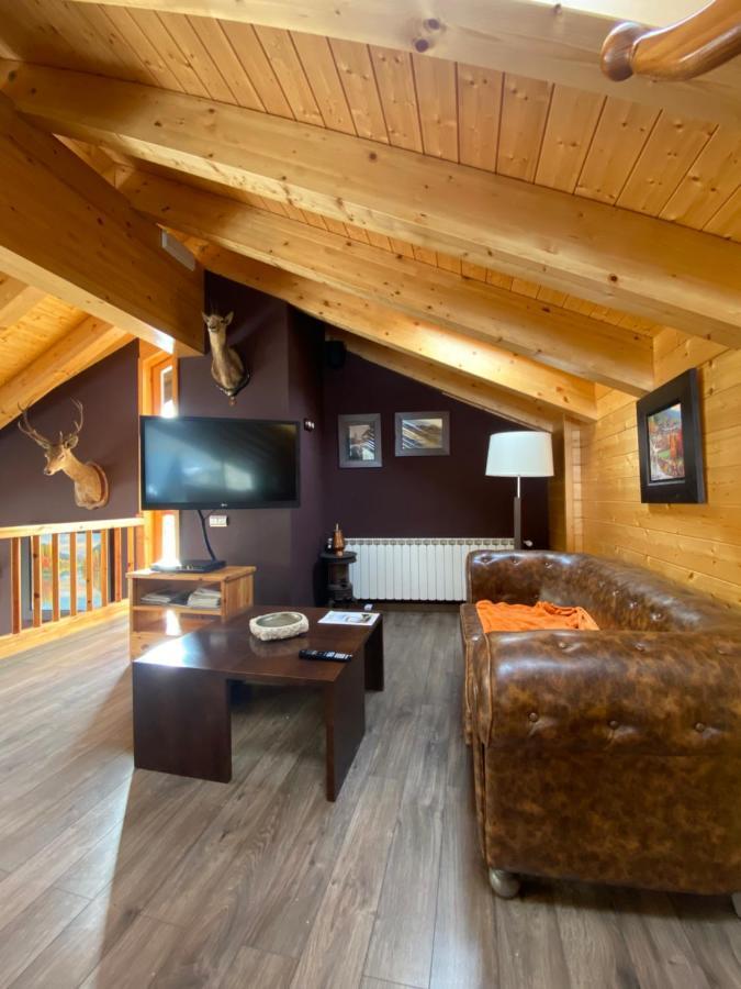 Aparthotel Areu Apartment Areu